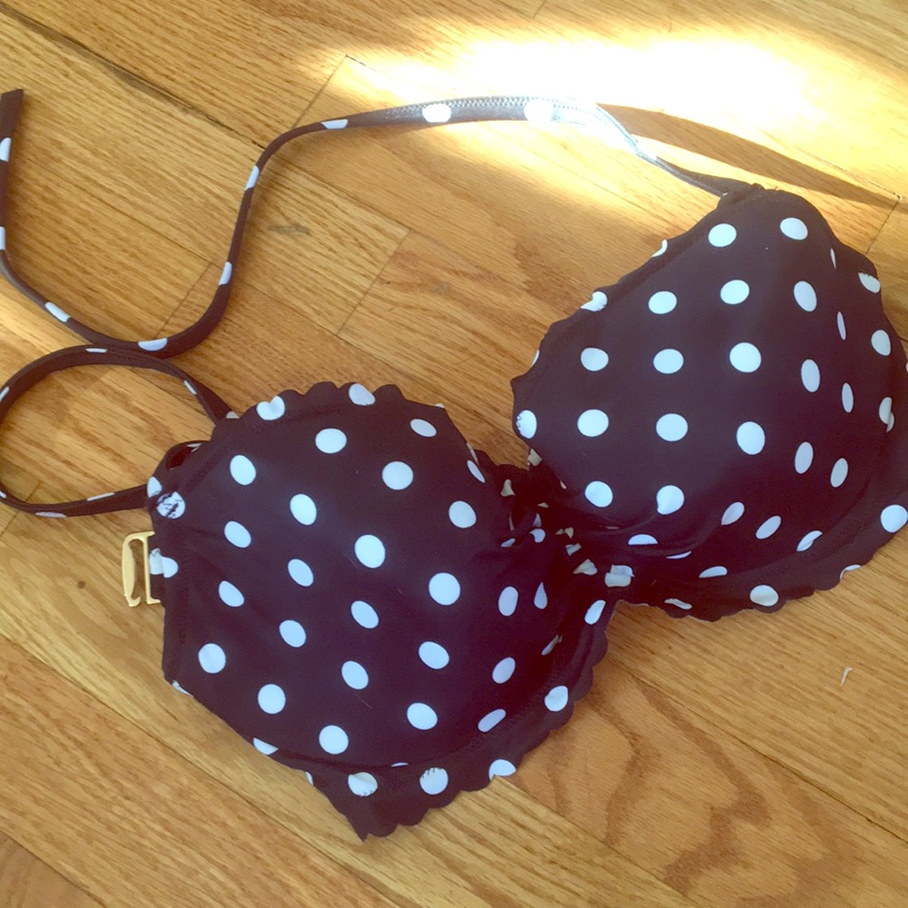 Victoria’s Secret Scalloped Halter